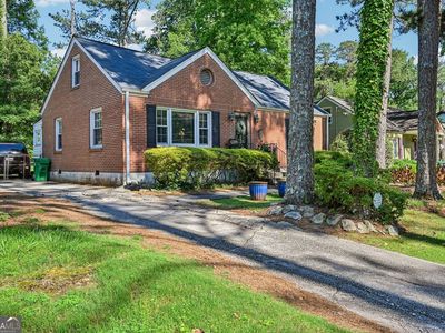 1521 Deerwood Dr
