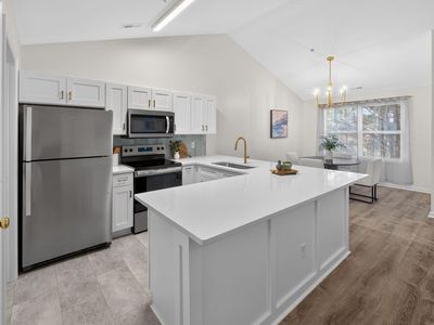 1022 Bergman Dr