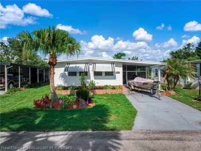 35 Pinecrest St