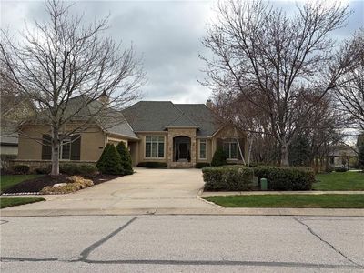 16719 S Country Club Dr