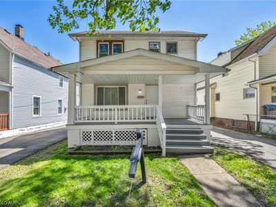 2153 W 106th St