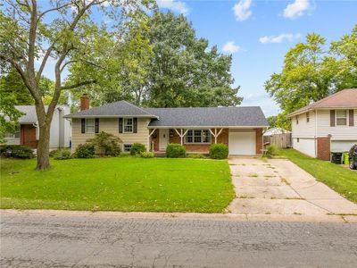 212 SW Craigmont Dr