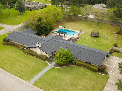 403 Hazel Cir