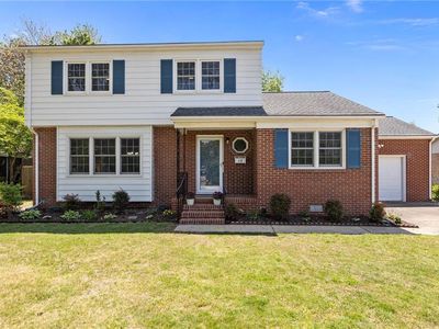 15 Bosch Ln