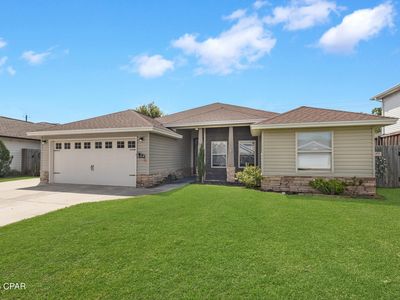 2614 Paige Cir