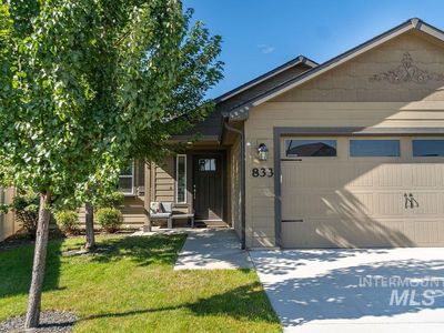 833 Baron Lakes Ave