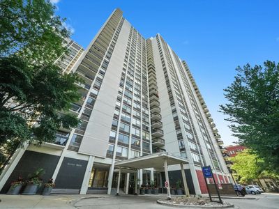 1460 N Sandburg Ter APT 2507A