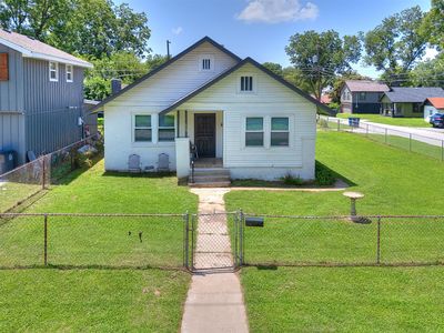520 N 27th West Ave