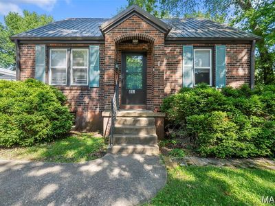 Property at 810 N Missouri Ave, Cape Girardeau, MO