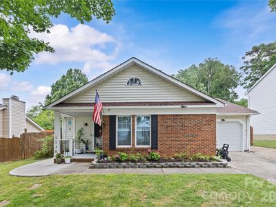 7130 Bluff Wood Cv