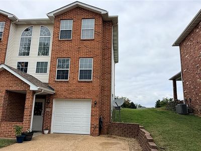 108 Empson Dr