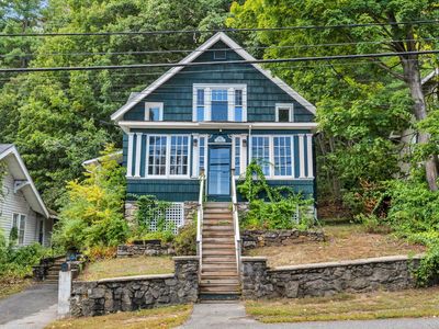 152 Lake Street
