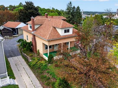 112 Summit Ave