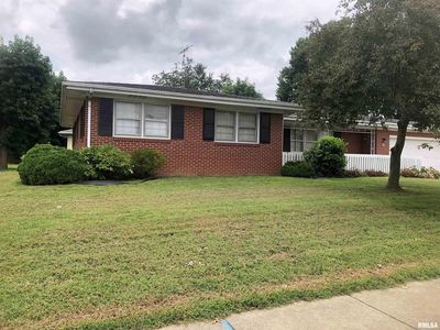 Property at 5 Adloff Ln, Springfield, IL