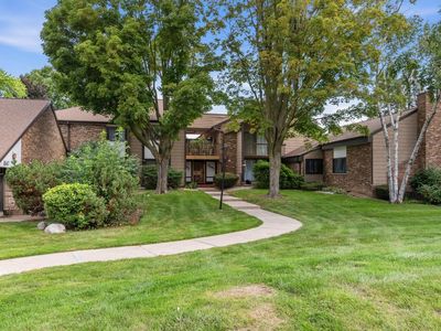 8643 N Servite DRIVE #216