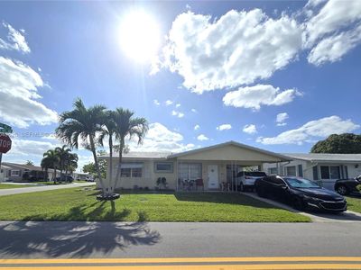 4805 NW 45th Ave