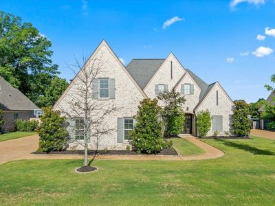 1195 Monroe Hill Cir W