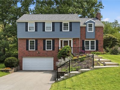 4650 Hidden Pond Dr