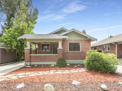 368 E Downington Ave