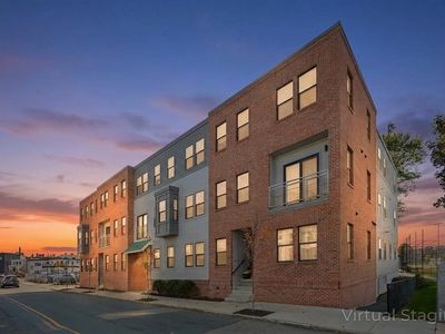 16 Boardman St APT 303