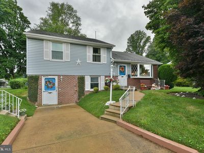 3820 Andrea Rd