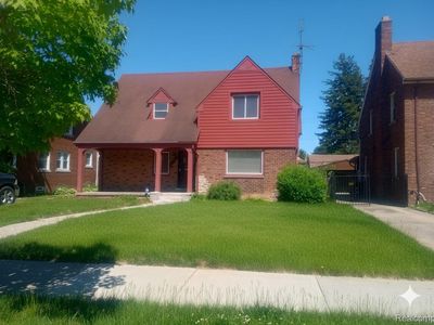 14044 Woodmont Ave
