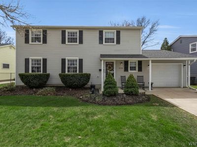 1976 Marjorie Rd