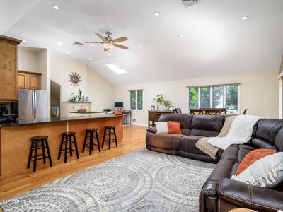 2 Willow Street