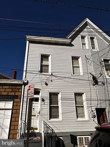 6 Emory Ave