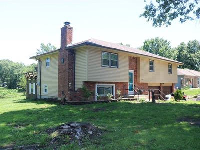 Property at 19350 Foster St, Stilwell, KS