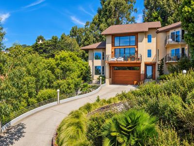 102 Crest Road