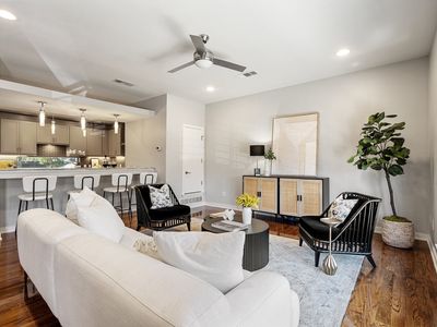 2201 Annex Ave UNIT 105