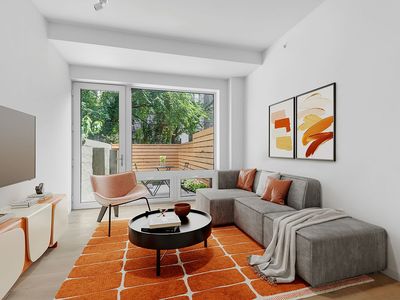 702 Hancock St #1A