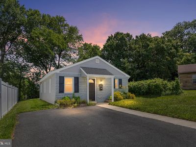 102 Oval Cir