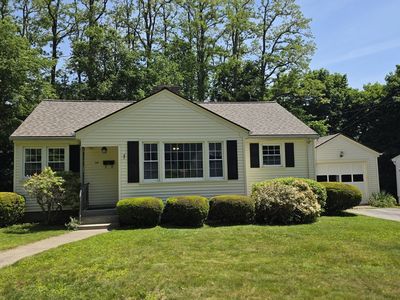34 Wildrose Ave