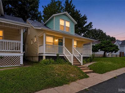 409 W Holden Ave