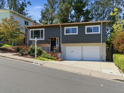 2840 Evergreen Dr