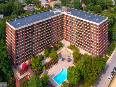 4100 N Charles St Unit 805