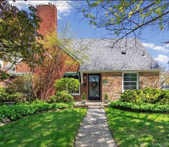 165 Mohawk St