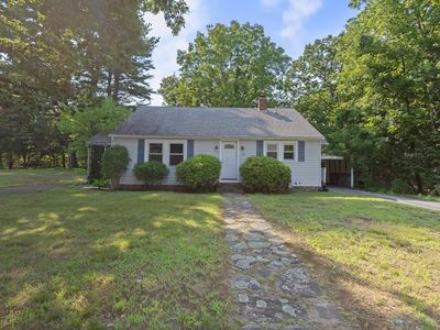 12 Cedar Ave