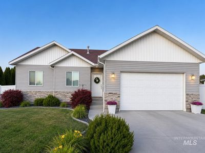 281 Glacier Meadows Way