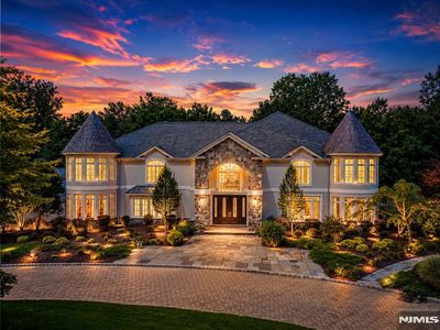 38 Bridle Way