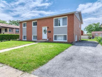 3613 W 123rd Pl
