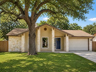 2119 CRESTED WALK