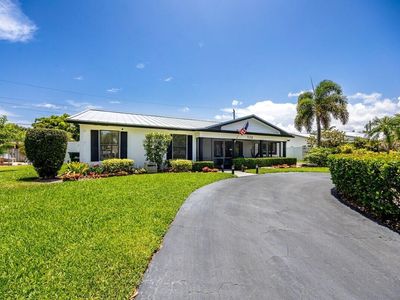526 Linnet Circle