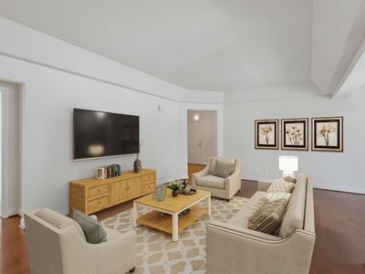 9204 Charleston Dr Unit 207