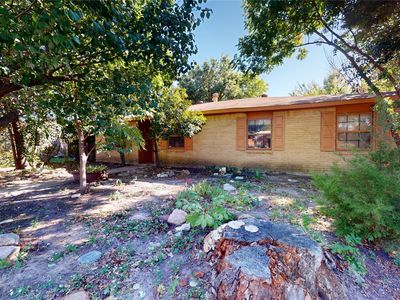 3214 Kenwood Dr