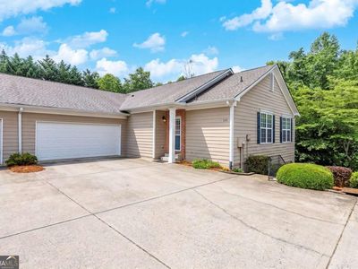 326 Camry Cir
