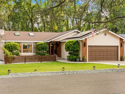 23218 Broadmoor Ct