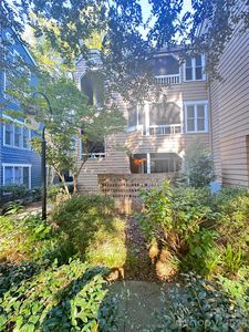 413 W 8th St APT B